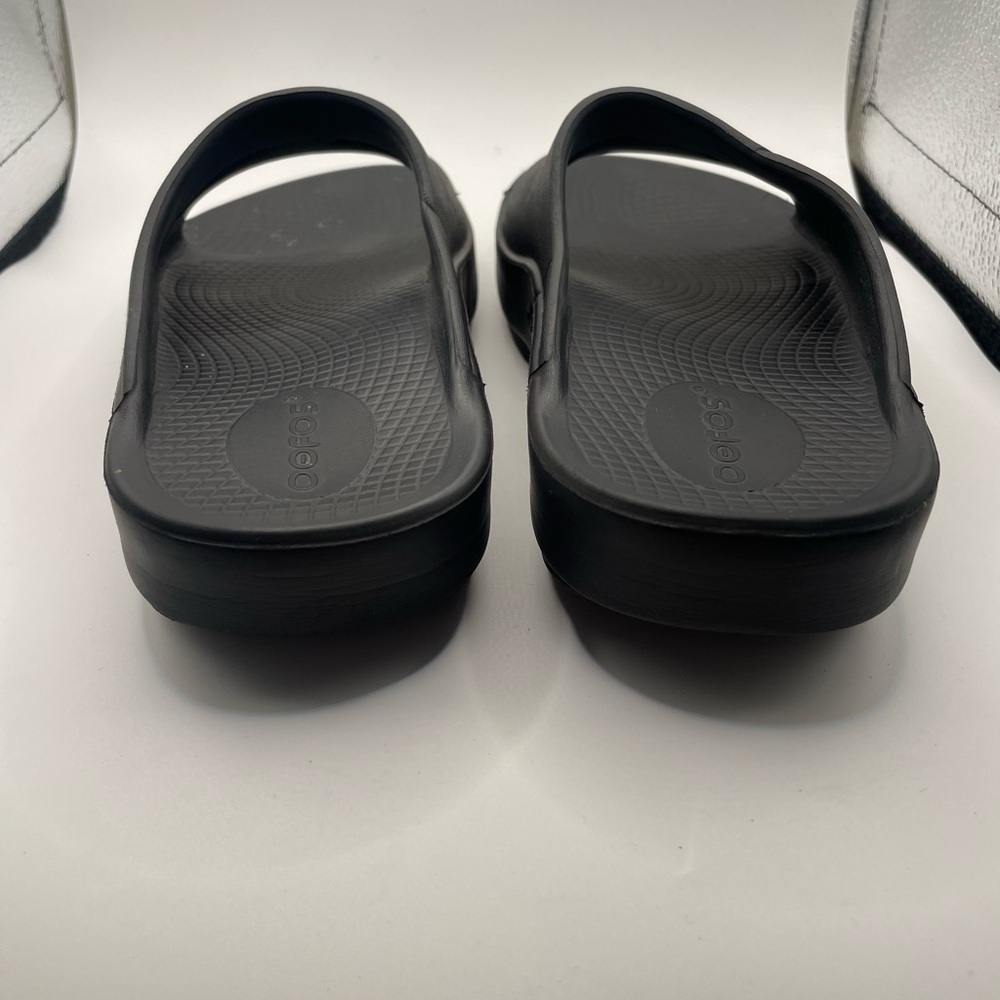 OOFOS Women's Black Slide Sandals - Picture 6 of 9